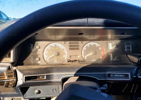 1987 Subaru Gl из США, поврежденный, VIN JF1AF23B0HB100004